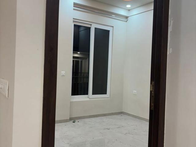 Oasis Apartments 3.5 Bedroom 2000 Sq. Ft. Apartment in Sector 55 Gurgaon Listing ID: #10351