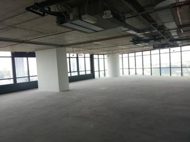 Oasis Ara Damansara Office For Sale Fully Fitted with Nice Renovation