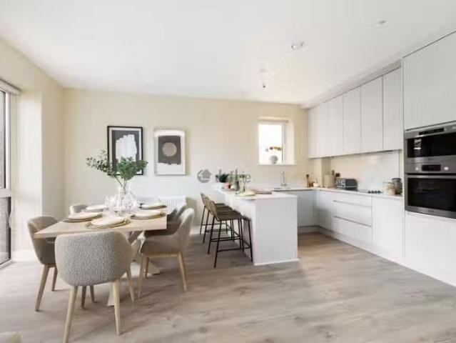 Oatlands Manor, Mount Merrion, Mount Merrion, Co. Dublin is fo.