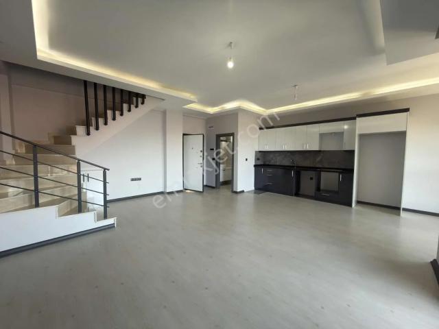 Oba Çıplaklı Da Satılık 2+1 Deniz Manzaralı Daire