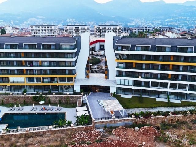 Oba Vega Icon Aktiviteli Site 1+1 Manzaralı Fırsat Daire