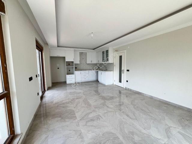 Obada Satılık Ultra Lüks Önü Açık 4+1 Daire