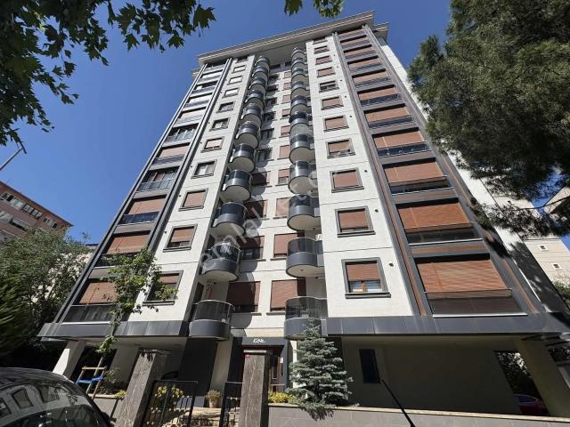 Oben'den Şenesenevlerde Metro Marmaray Sahil Yakın 3+1 95 M² Net