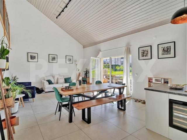 Obergeschoss 4,5p | 148 m² einschließlich Zwischenraum, Fußbodenheizung, CECB B Oron la Ville