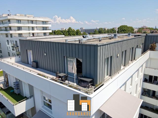 Oberhausbergen Attique de 122m2 F5 + terrasse de 62m2