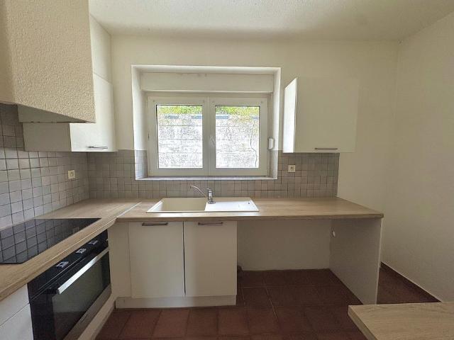 OBERHAUSBERGEN SPACIEUX 4 PIECES COMME UNE MAISON, 67205, Oberhausbergen