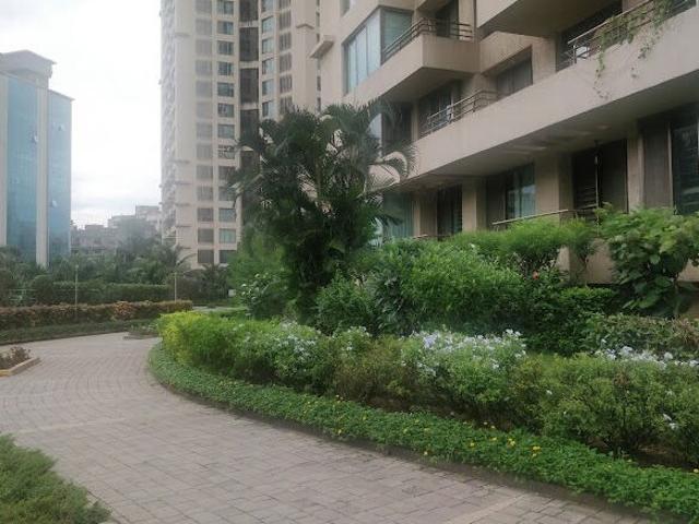 Oberoi Springs 5 Bedroom 2000 Sq. Ft. Apartment in Andheri West Mumbai Listing ID: #10116