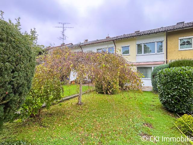 Obersendling Solln. Kleines Reihenhaus mit großem Wohngefühl – ideal für Paare oder kleine Familien