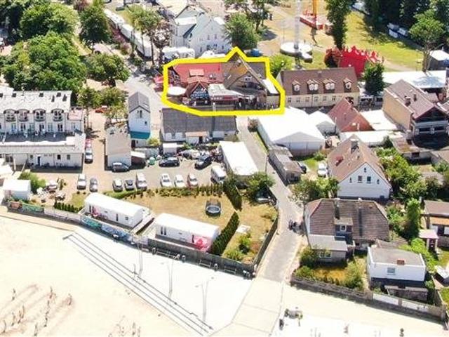 Obiekt komercyjny blisko morza z restauracją i mieszkaniem