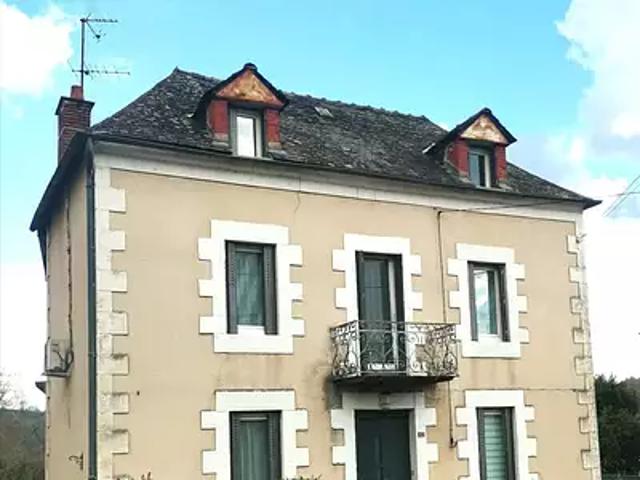 Objat 19130 Achat / Vente maison 7 pièces t7 terrasse