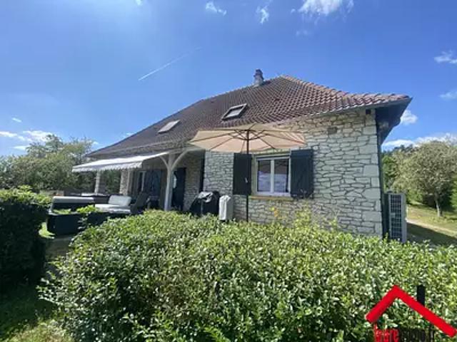 Objat 19130 Achat / Vente maison 6 pièces t6