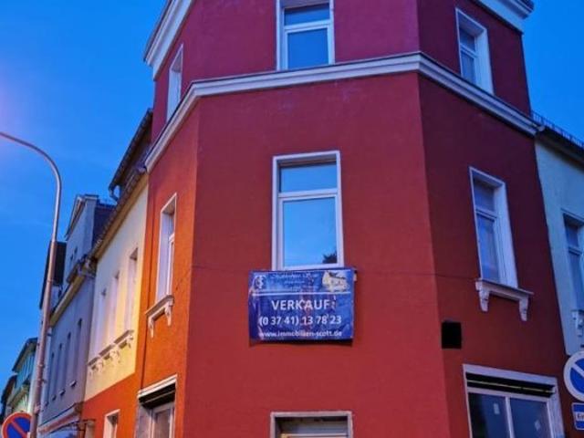 Objekt Nr.: 64/19 Teilsaniertes Wohn und Geschäftshaus mit 1 GE und 4 WE in Falkenstein