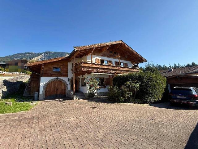 Objekt Nr.: P1018 FIEBERBRUNNN: Charmanter Altbestand in traumhafter Süd und Aussichtslage Top Preis!