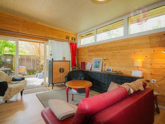 Objet rare en exclusivité découvrez ce joli loft en rez de jardin | dreamo. Ch
