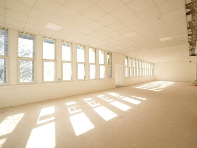 Obrzeżna 191 m², Warszawa