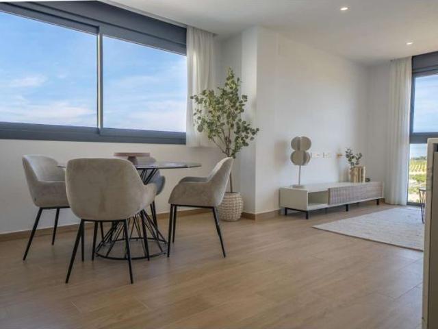 Obra nueva con 3 dormitorios y 3 baños en La Finca Golf