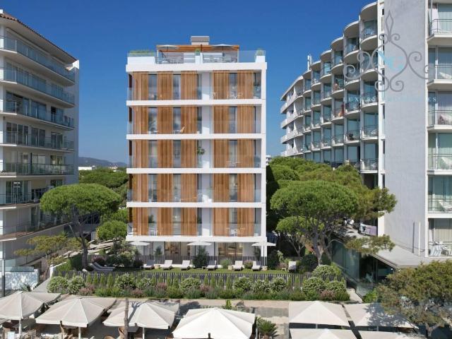 Obra nueva en primera línea de mar en Platja d'Aro 114m² Platja d'Aro