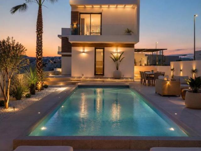 Obra nueva Villas con vistas panorámicas al mar en Villamartín