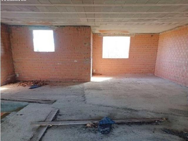 OBRA EN CONSTRUCCION EN VEGA DE INFANZONES VILLA DE SOTO