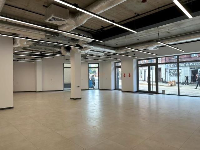 Obrońców Westerplatte 418,54 m², Katowice