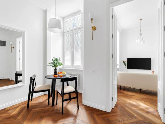 Ogrodowa 38 m², Warszawa