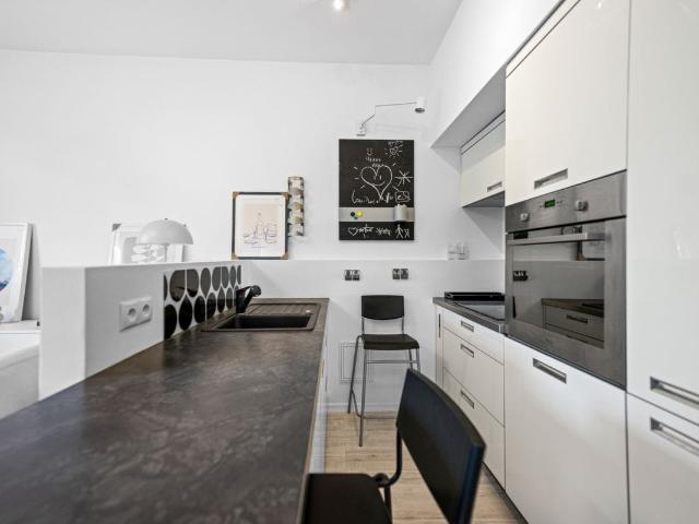 Ogrody Hallera, 2 pok, balkon Borek Park 36.6 m²