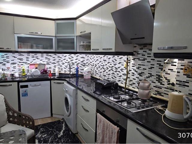 OGÜN'DEN GÜZELYALI MERKEZ'DE OTOPARKLI 3+1 FULL YAPILI FIRSAT DAİRE