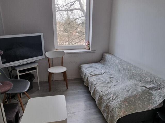 Urocza kawalerka 2 pok. w kamienicy przy dworcu Łódź Chojny