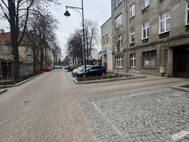 Łódź, Polesie, 28 Pułku Strzelców Kaniowskich