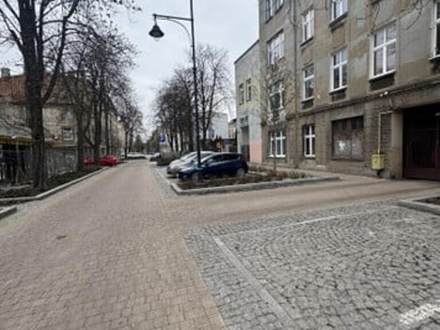 Łódź, Polesie, 28 Pułku Strzelców Kaniowskich