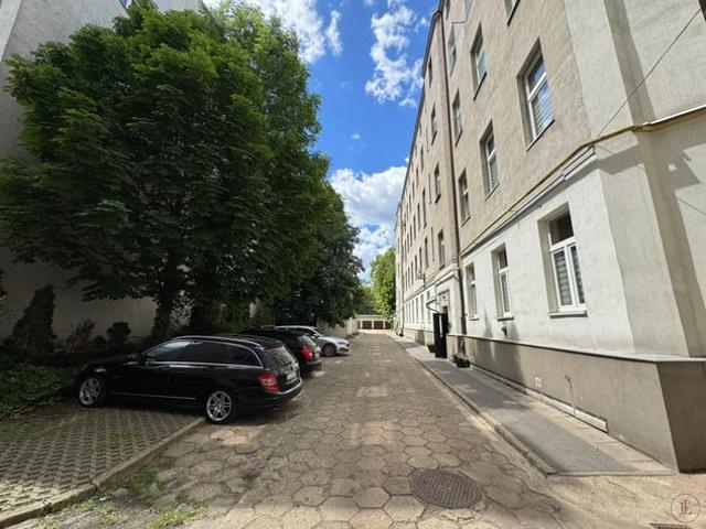 Łódź, Stare Bałuty, Zgierska