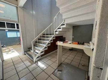 odega Industrial con Oficinas en Renta ? Azcapotzalco | 900 m2
