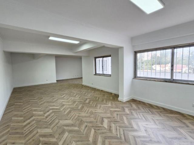 Odivelas Odivelas 98492547