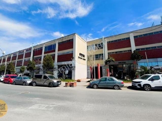 Odin Center'da Araç Girişli, 120m² Satılık Fırsat Dükkan/imalat