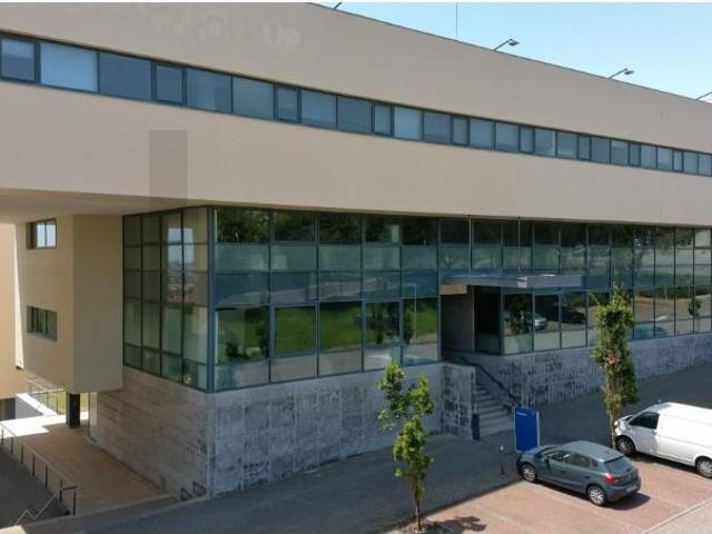 Oeiras Oeiras 100537945