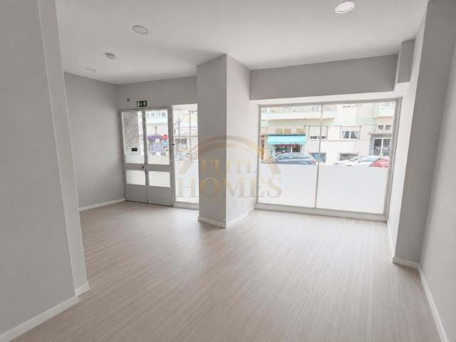 Oeiras Lisboa 102629976