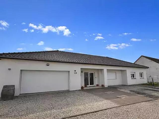 Oeting 57600 Achat / Vente maison 5 pièces t5 piscine terrasse