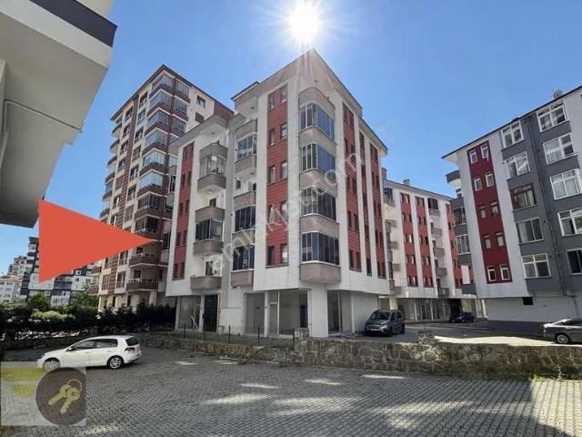 of Gayrimenkul* 2.kat 3+1 133m2 Masrafsız Satılık Daire