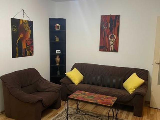 Ofer spre inchiriere apartament 2 camere central