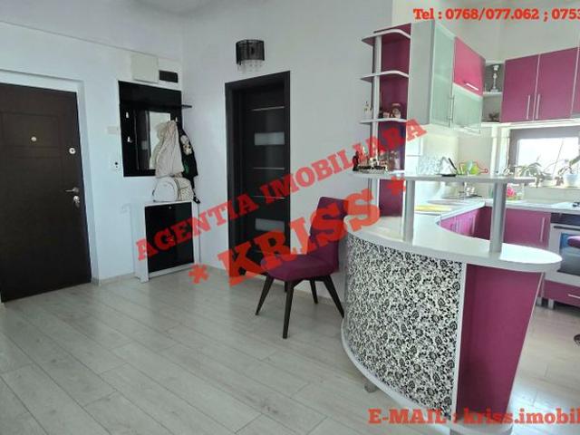Ofer Spre Închiriere Apartament 2 Camere ULTRACENTRAL Bloc 2013 Mob