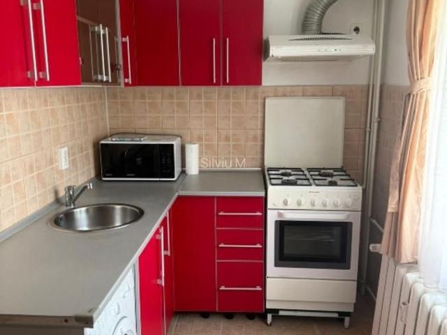 Ofer spre inchiriere garsoniera Arena Nationala Bd Basarabia