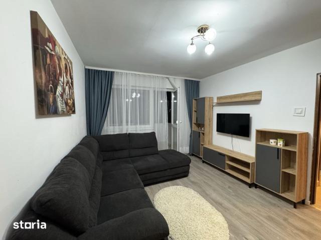 Ofer spre inchiriere in IUNIE si IULIE ap 2 camere Areni,SV