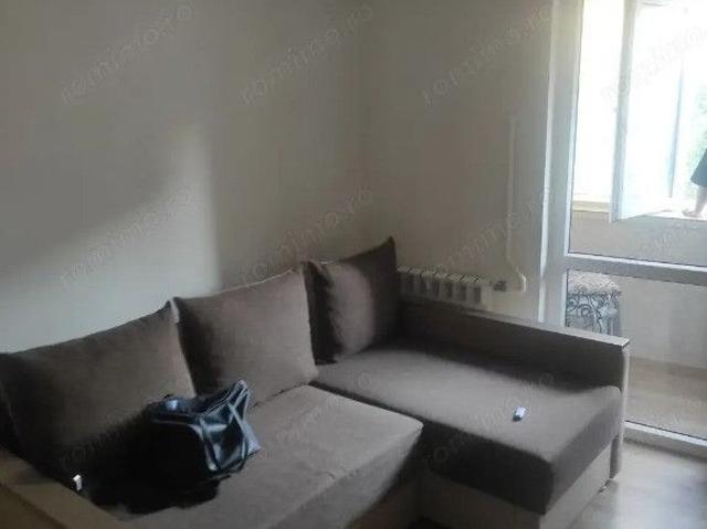 Oferim spre inchiriere garsoniera Ozana