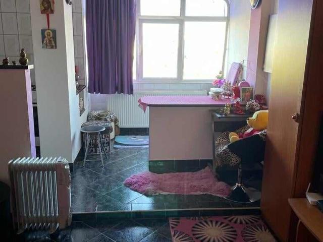 Oferim spre inchiriere garsoniera langa Plaza Mall Lujerului