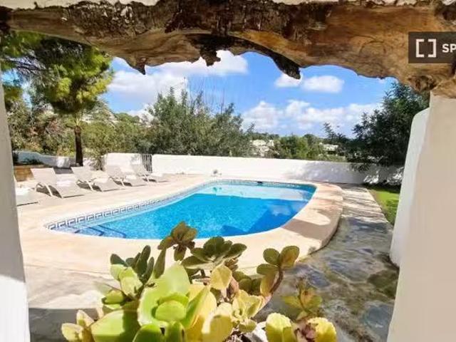 ¡Oferta! Casa completa de 7 dormitorios en Alicante