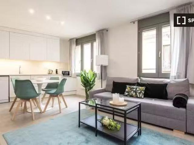 Único apartamento de 1 dormitorio en alquiler en Eixample, Bar.