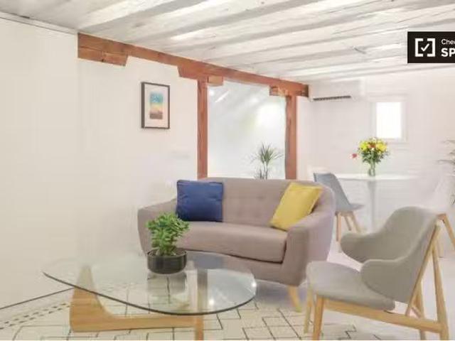¡Oferta! Apartamento de 1 dormitorio en alquiler en Palacio, M.