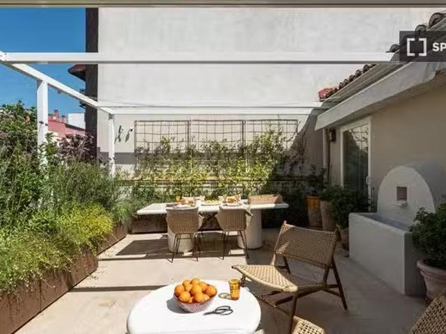 ¡En alquiler! Apartamento de 2 dormitorios en alquiler en Traf.