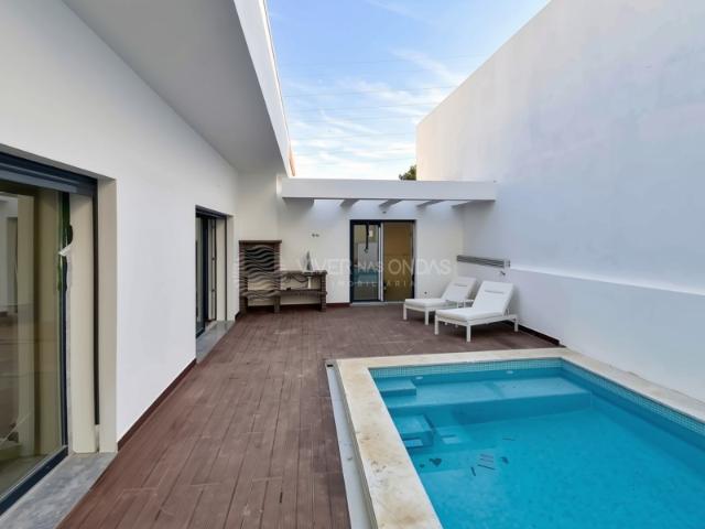 OFERTA DA ESCRITURA | Moradia T3 Térrea | Piscina | Em construção | Fernão Ferro