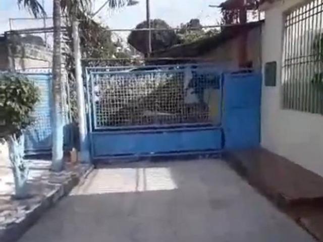 Oferta en venta Casa con Galpón en San Antonio de Yare